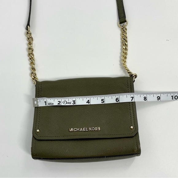 Michael Kors Hayes Small Convertible Crossbody Chain Purse Clutch Olive Green - Picture 5 of 8